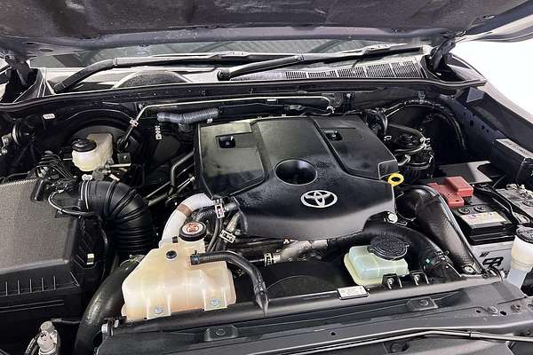 2024 Toyota Hilux SR GUN126R 4X4