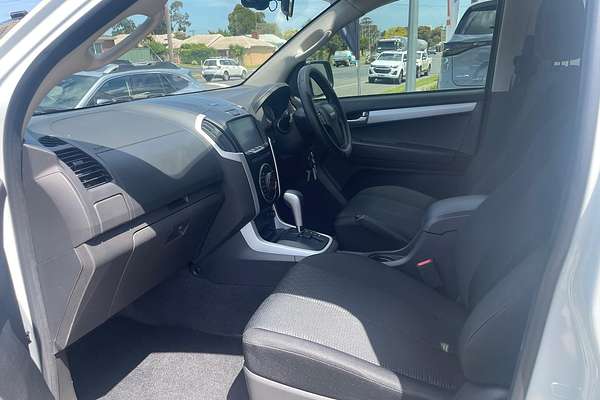 2017 Isuzu D-MAX LS-U High Ride Rear Wheel Drive