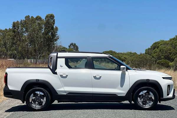 2025 KGM Musso EV AWD O100 4X4