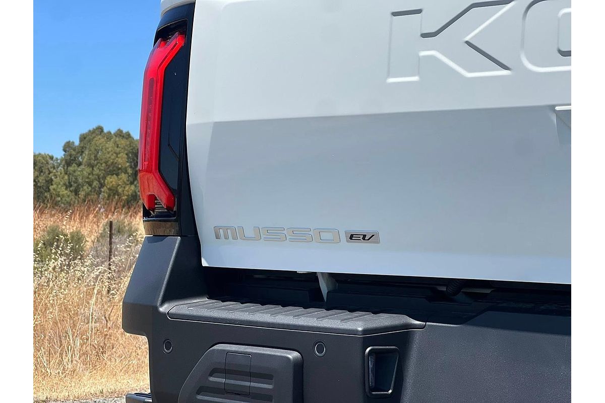 2025 KGM Musso EV AWD O100 4X4