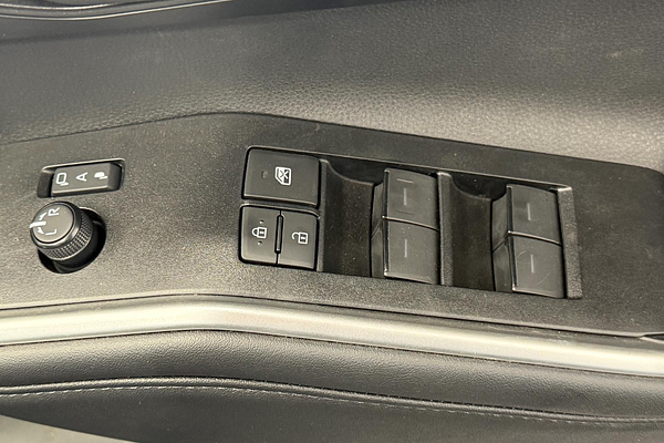 2025 Toyota Kluger GX AXUH78R