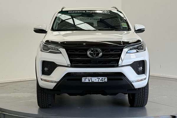 2025 Toyota Fortuner GXL GUN156R