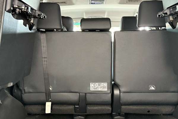 2025 Toyota Fortuner GXL GUN156R