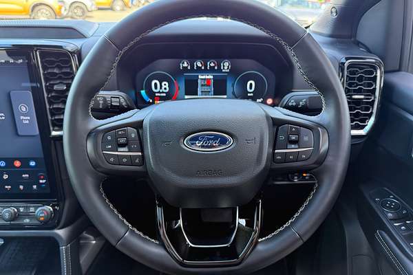 2025 Ford Everest Platinum 3.0L