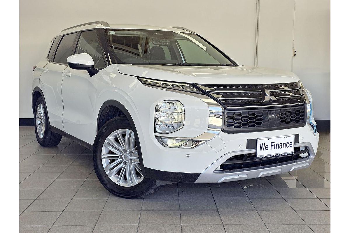 2022 Mitsubishi Outlander LS ZM