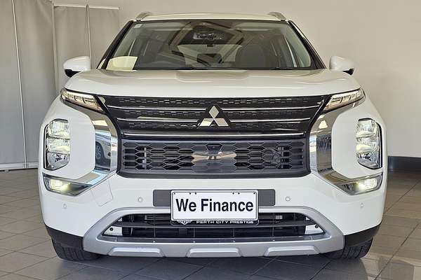 2022 Mitsubishi Outlander LS ZM