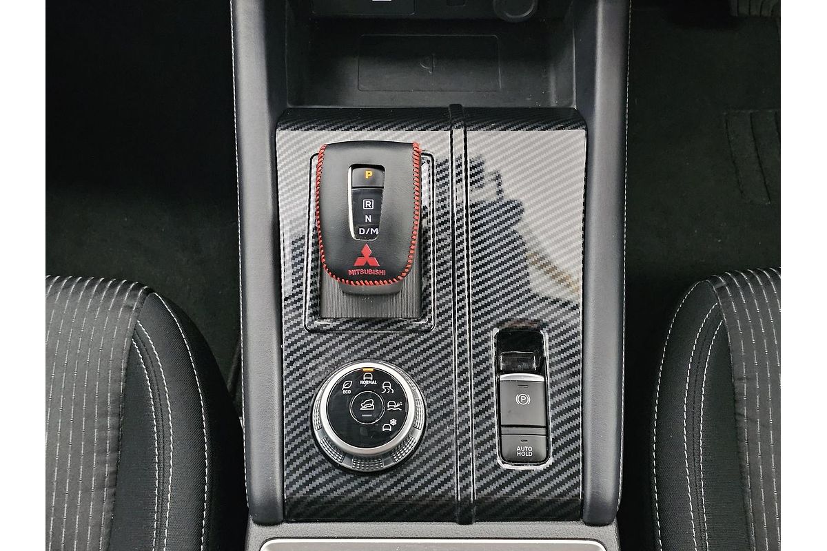 2022 Mitsubishi Outlander LS ZM