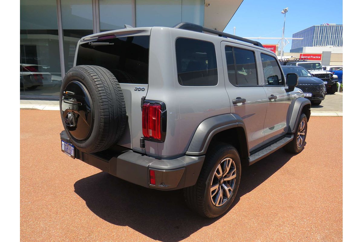 2024 GWM Tank 300 Ultra Hybrid P01