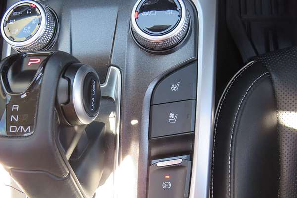 2024 GWM Tank 300 Ultra Hybrid P01