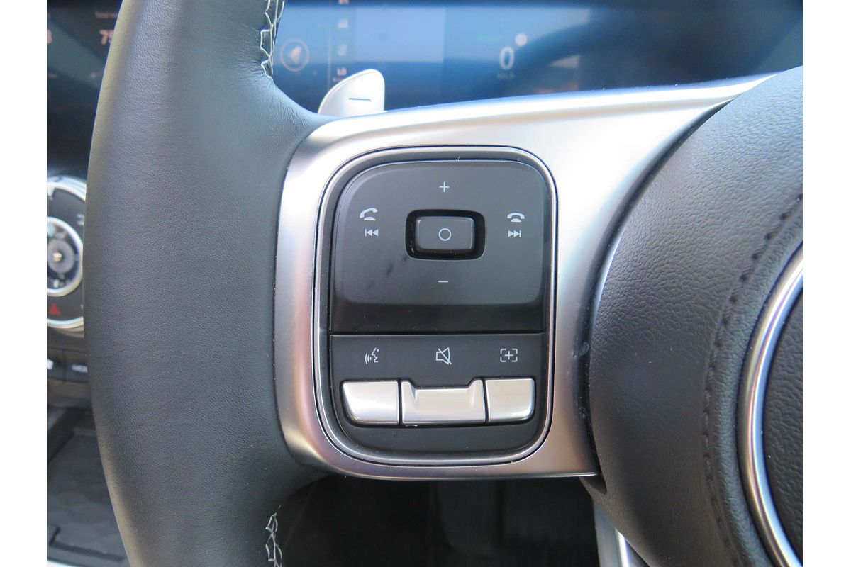 2024 GWM Tank 300 Ultra Hybrid P01