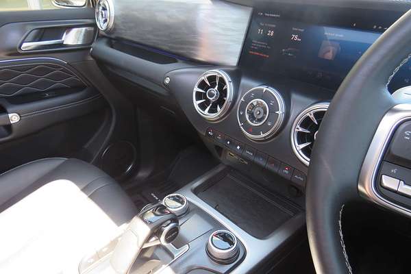 2024 GWM Tank 300 Ultra Hybrid P01