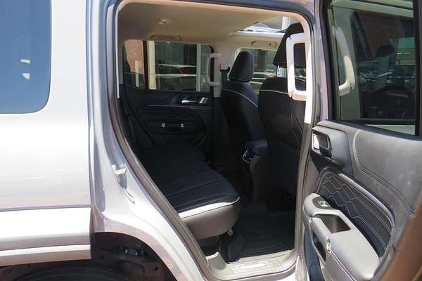 2024 GWM Tank 300 Ultra Hybrid P01