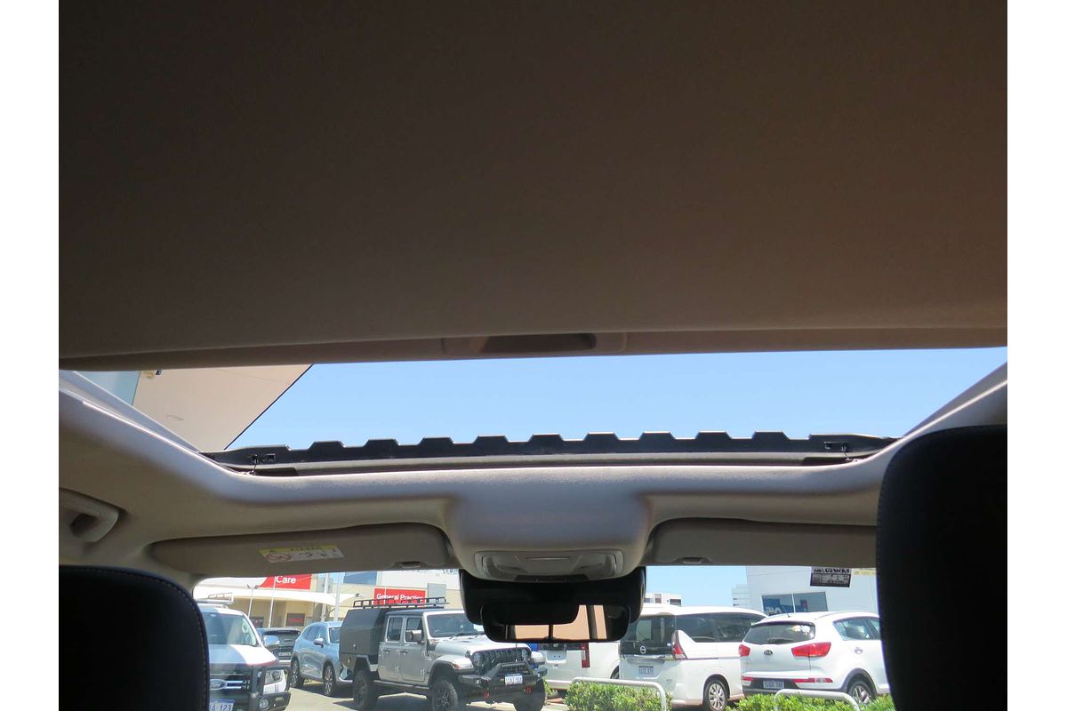 2024 GWM Tank 300 Ultra Hybrid P01