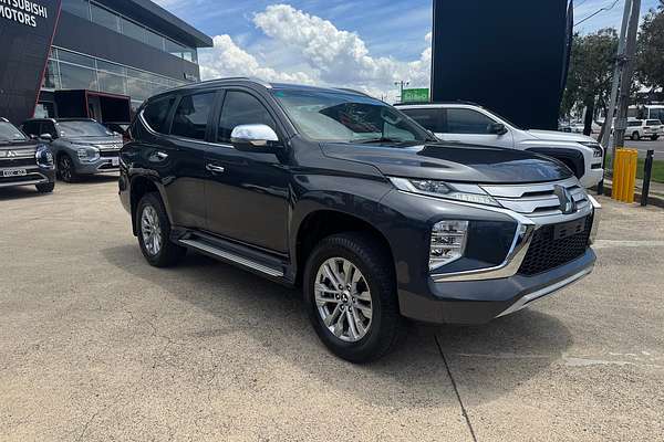 2022 Mitsubishi Pajero Sport GLX QF