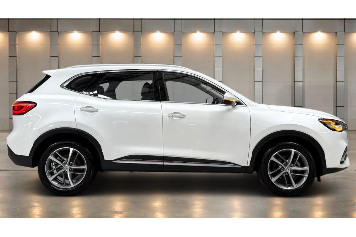 2023 MG HS Excite SAS23