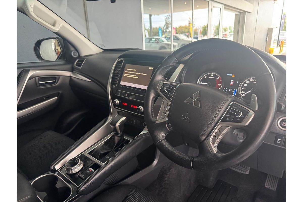 2022 Mitsubishi Pajero Sport GLX QF