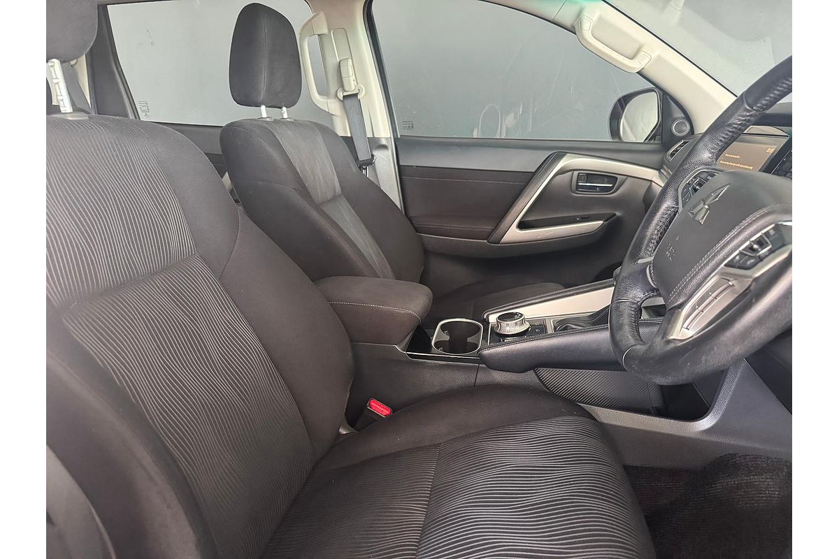 2022 Mitsubishi Pajero Sport GLX QF