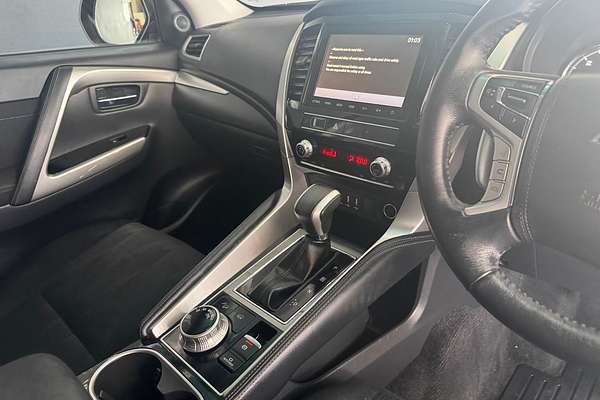 2022 Mitsubishi Pajero Sport GLX QF