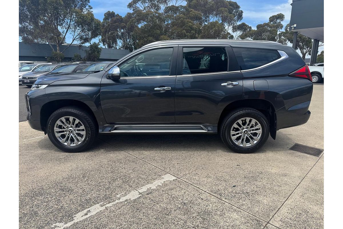 2022 Mitsubishi Pajero Sport GLX QF