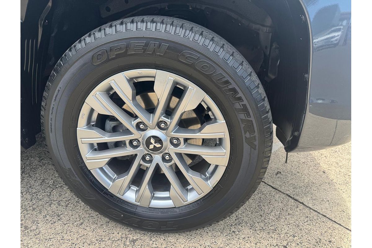 2022 Mitsubishi Pajero Sport GLX QF