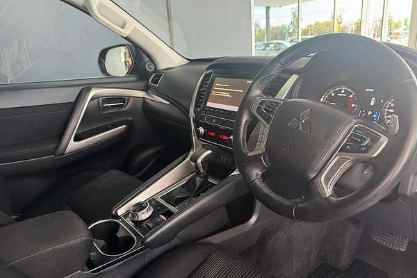 2022 Mitsubishi Pajero Sport GLX QF