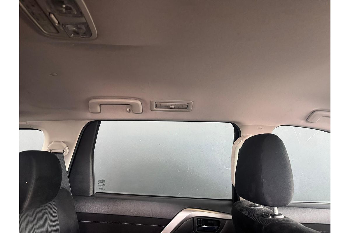 2022 Mitsubishi Pajero Sport GLX QF