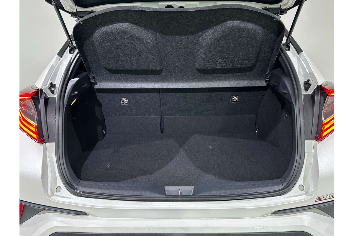 2018 Toyota C-HR G  ZYX10