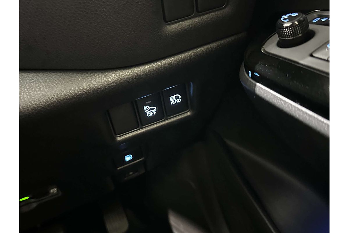 2018 Toyota C-HR G  ZYX10