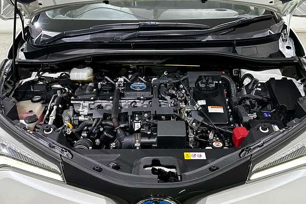 2018 Toyota C-HR G  ZYX10