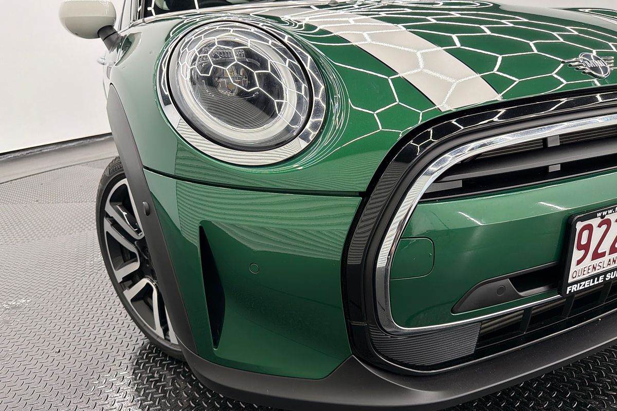 2023 MINI Hatch Cooper Classic F55 LCI-2