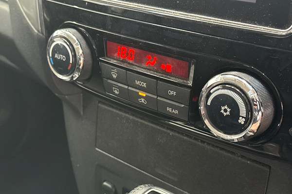 2017 Mitsubishi Pajero GLS LWB (4x4) NX MY17