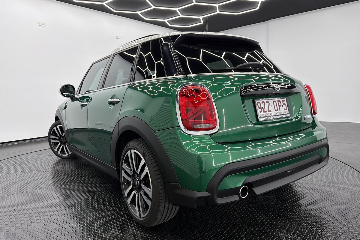 2023 MINI Hatch Cooper Classic F55 LCI-2