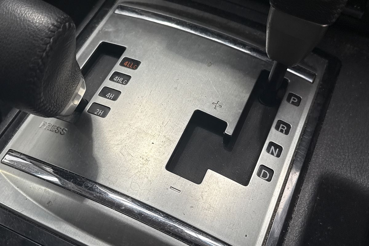 2017 Mitsubishi Pajero GLS LWB (4x4) NX MY17