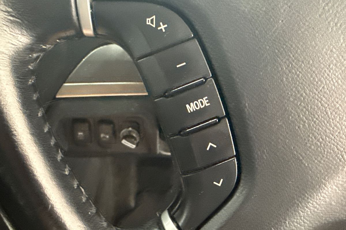 2017 Mitsubishi Pajero GLS LWB (4x4) NX MY17