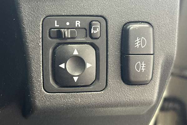 2017 Mitsubishi Pajero GLS LWB (4x4) NX MY17