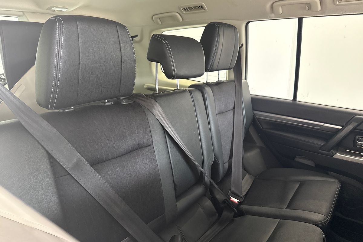 2017 Mitsubishi Pajero GLS LWB (4x4) NX MY17