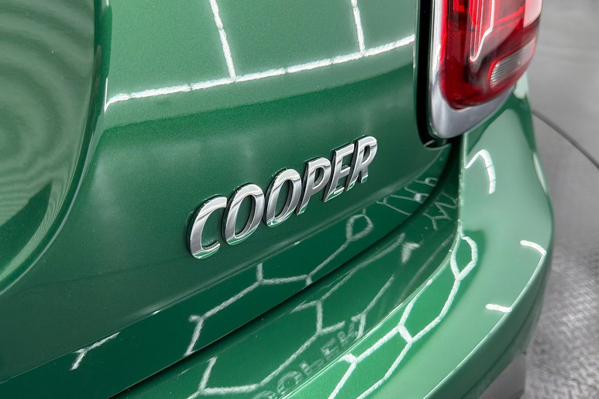 2023 MINI Hatch Cooper Classic F55 LCI-2