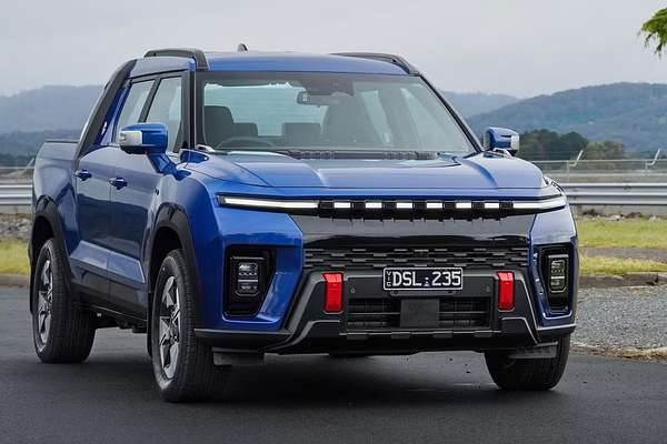 2025 KGM Musso EV AWD O100 4X4