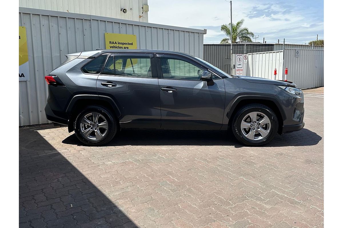 2022 Toyota RAV4 GX MXAA52R