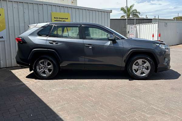 2022 Toyota RAV4 GX MXAA52R