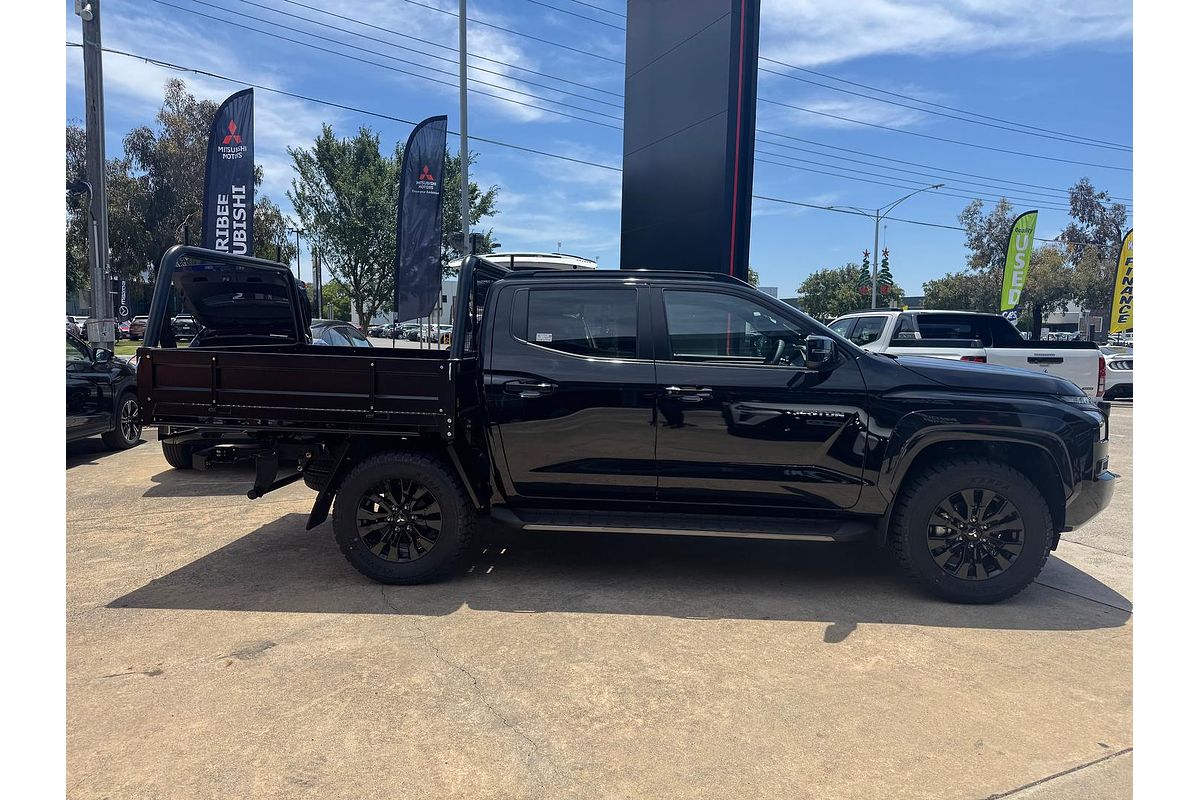 2025 Mitsubishi Triton GSR MV 4X4