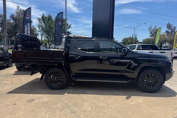 2025 Mitsubishi Triton GSR MV 4X4