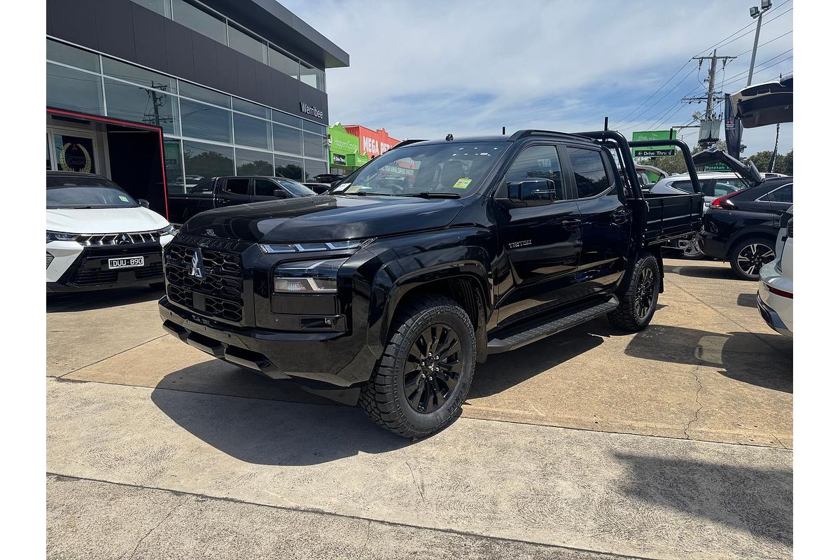 2025 Mitsubishi Triton GSR MV 4X4