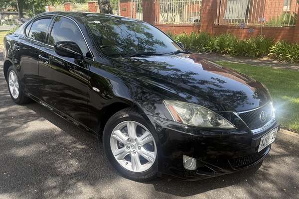 2006 Lexus IS IS250 Prestige GSE20R