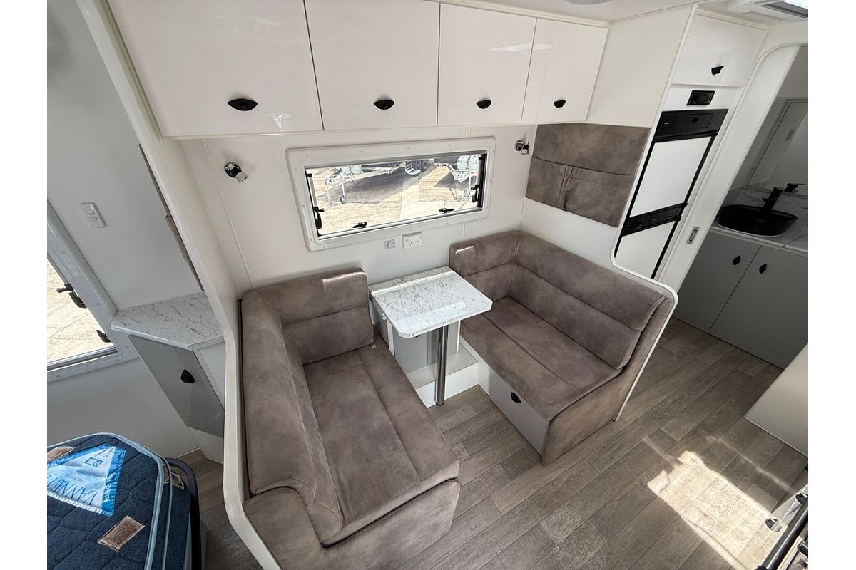 2020 River Caravans Diamantina CARAVAN