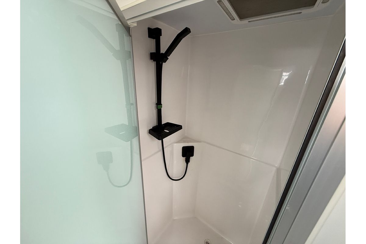 2020 River Caravans Diamantina CARAVAN