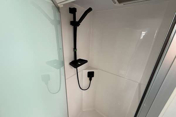 2020 River Caravans Diamantina CARAVAN