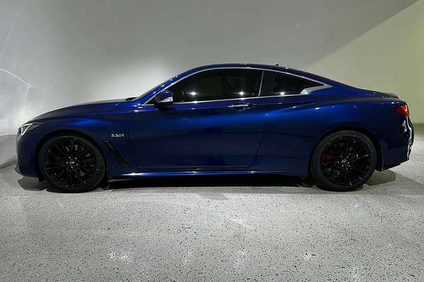 2017 INFINITI Q60 Red Sport V37