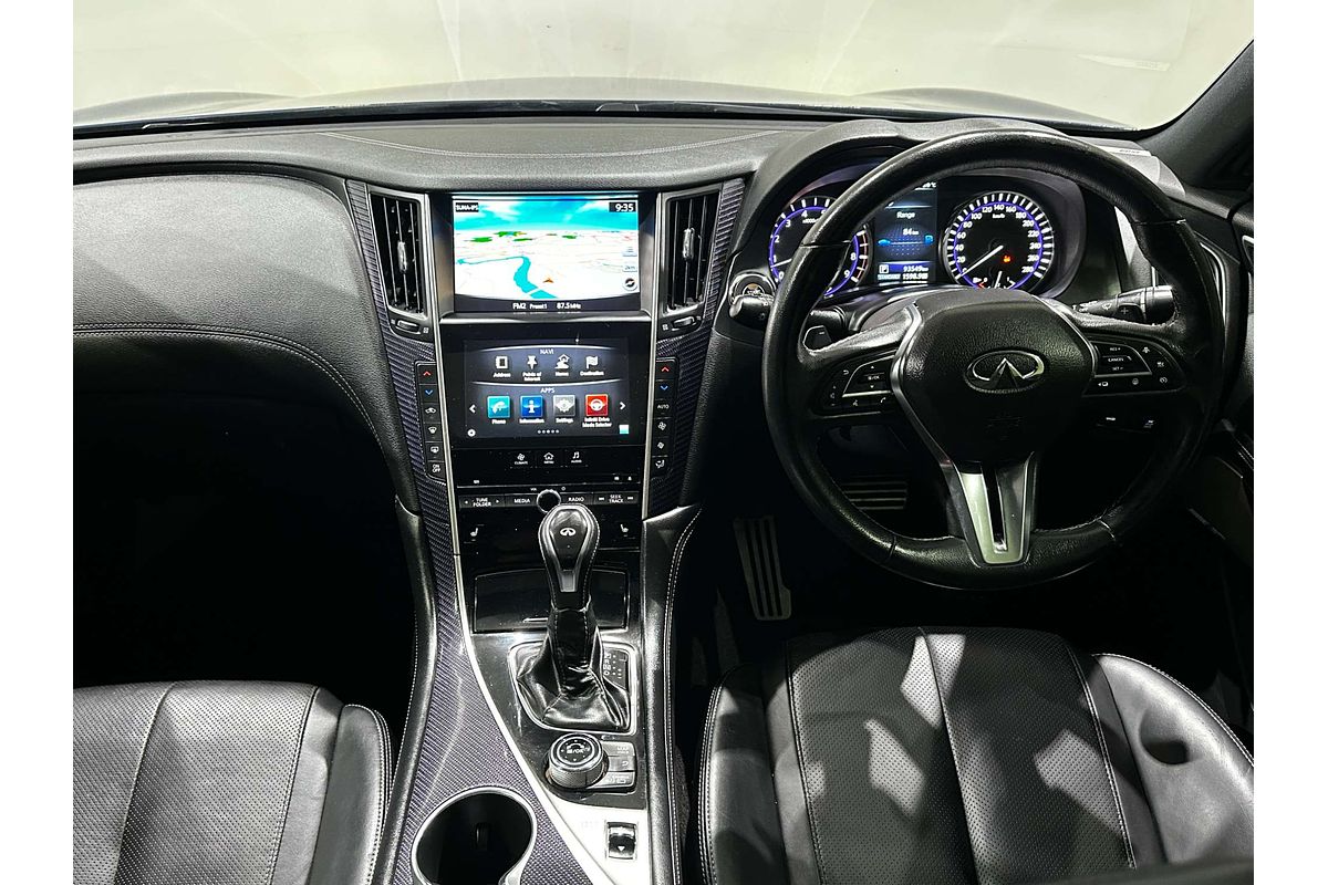 2017 INFINITI Q60 Red Sport V37