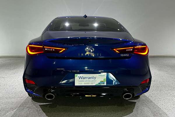 2017 INFINITI Q60 Red Sport V37